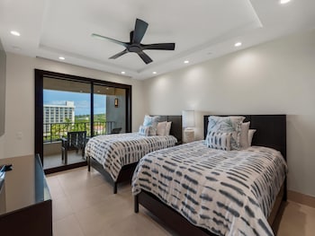 Condo, 2 Bedrooms, Ocean View (1103)