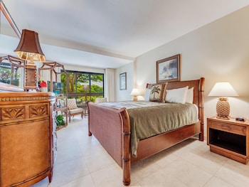 Condo, 2 Bedrooms, Ocean View (235)