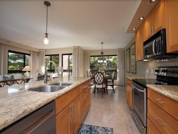 Condo, 2 Bedrooms (246)