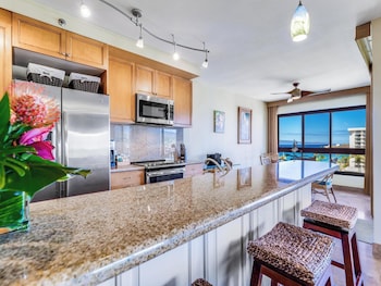 Condo, 2 Bedrooms (1101)