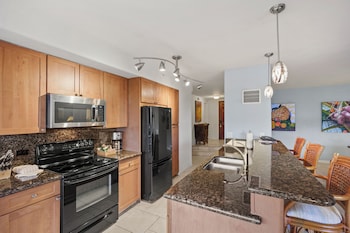 Condo, 2 Bedrooms, Ocean View (194)