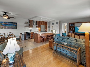 Condo, 2 Bedrooms (226)