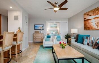 Condo, 2 Bedrooms (482)