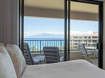 Condo, 2 Bedrooms, Ocean View (4114)