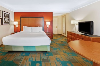 Deluxe Room, 1 King Bed, Non Smoking