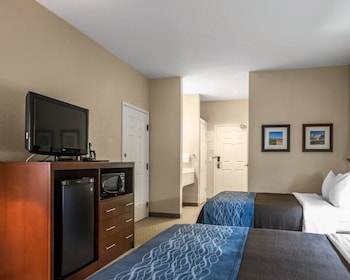 Standard Room, 2 Queen Beds, Non Smoking