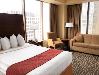 Standard Room, 1 King Bed, City View, Corner (with Sofabed)