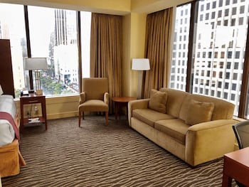 Suite, 1 Queen Bed, City View, Corner (with Sofabed)