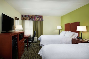 Standard 2 Queen Beds Accessible