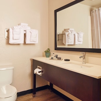 Standard Room, Multiple Beds, Non Smoking, Fireplace