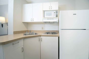 Premium Studio, 1 Queen Bed with Sofa bed, Non Smoking (Premium)