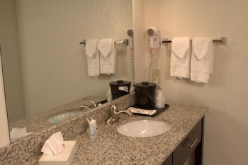 Suite, Multiple Beds, Accessible, Non Smoking