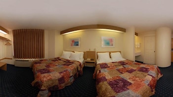 Double Room, 2 Double Beds, Non Smoking, Refrigerator & Microwave