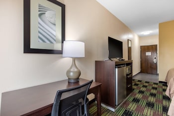 Standard Room, 2 Queen Beds, Non Smoking