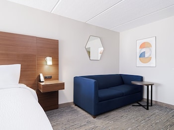 Standard Room, 1 King Bed, Accessible (Mobil, Trf Shower)