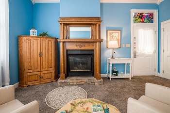 Indigo Bunting Suite
