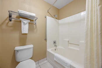 Suite, 1 King Bed, Non Smoking, Jetted Tub