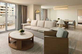 Suite, 1 Bedroom, Balcony