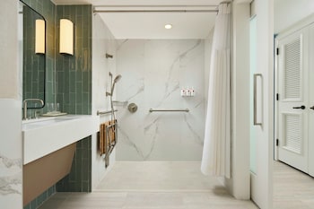 Room, 1 King Bed with Sofa bed, Mobility Accessible (Hearing, Roll-In Shower)