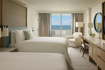 Room, 2 Double Beds, Balcony, Oceanfront