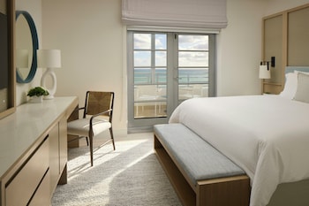Room, 1 King Bed with Sofa bed (St. Moritz Tower)
