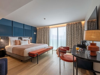 Privilege, Room, 1 Double Bed, Balcony
