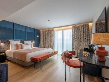 Privilege, Room, 1 Double Bed, Balcony