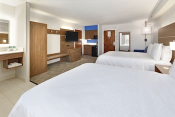 Suite, 2 Double Beds