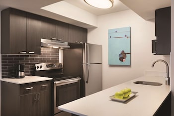 Suite, 1 Bedroom, Accessible, Bathtub