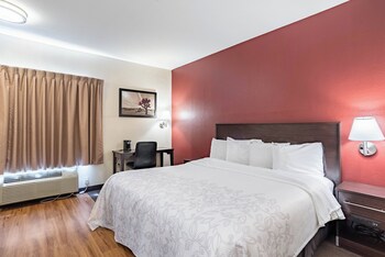 Superior Room, 1 King Bed, Accessible (Smoke Free)