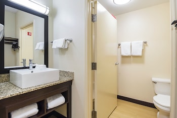Deluxe Room, 2 Double Beds (Smoke Free)