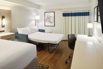 Deluxe Room, 1 King Bed with Sofa bed, Pool View