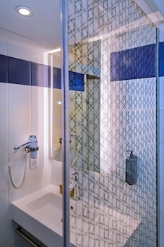 Standard Room, 1 Double Bed with Sofa bed