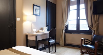 Superior triple room, harbor entrance view