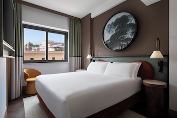 Superior Room, 1 King Bed